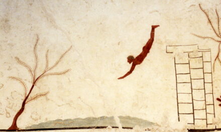 La Tumba del Nadador que contiene los únicos frescos figurativos de la Antigüedad griega clásica
