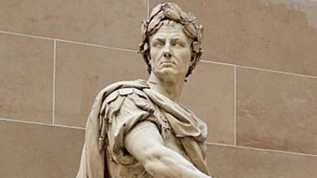 Autopsia a la personalidad de Julio César: «Es uno de los cinco caudillos más inhumanos de la historia»