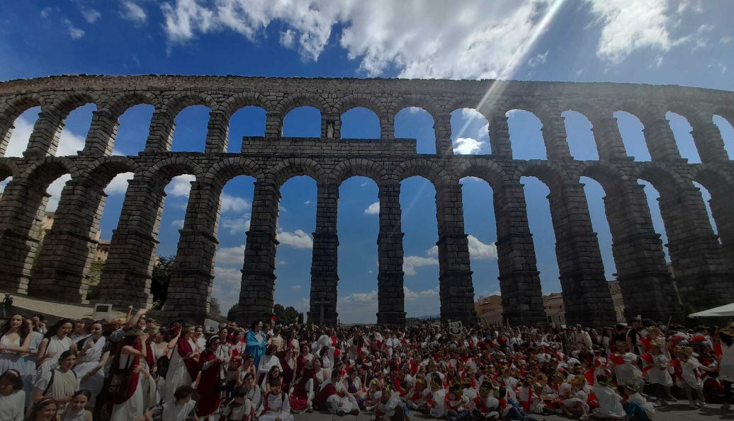 Alma Clásica organiza la novena celebración del Día de la Fundación de Roma en la ciudad de Segovia