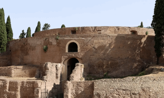 Roma, reapertura de la plaza Augusto Imperatore: nuevo espacio urbano entre arqueología y arquitectura contemporánea