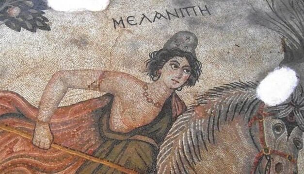 Los arqueólogos no salen del asombro: aparece un mosaico que cruza la historia de Roma y el Antiguo Egipto